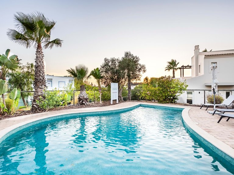 Villa for Sale in Lagoa, Algarve, Portugal 7