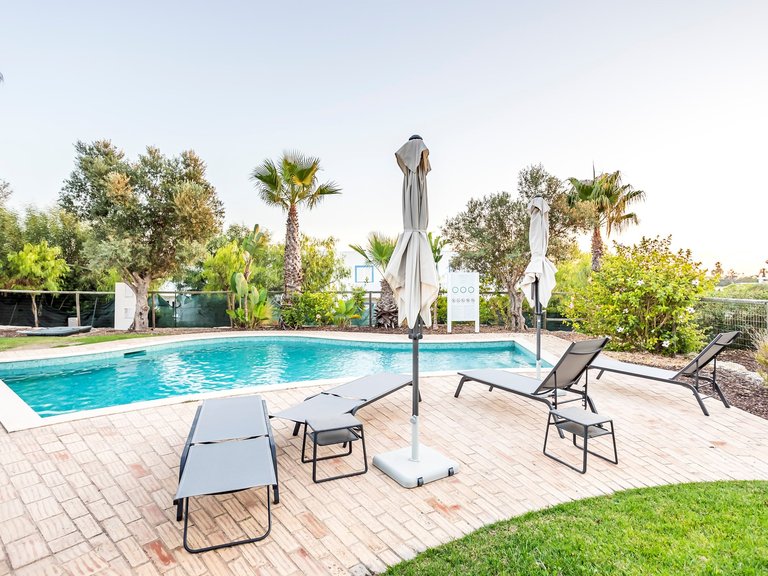 Villa for Sale in Lagoa, Algarve, Portugal 6