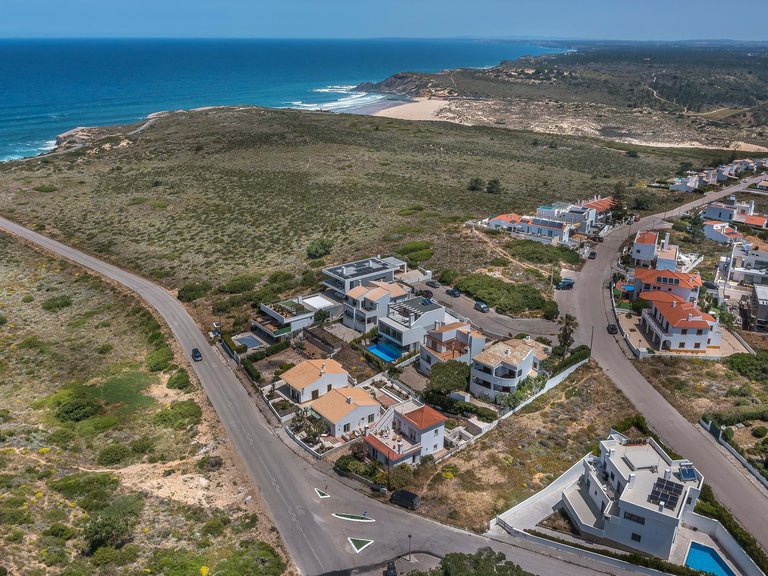 Villa for Sale in Aljezur, Algarve, Portugal 19