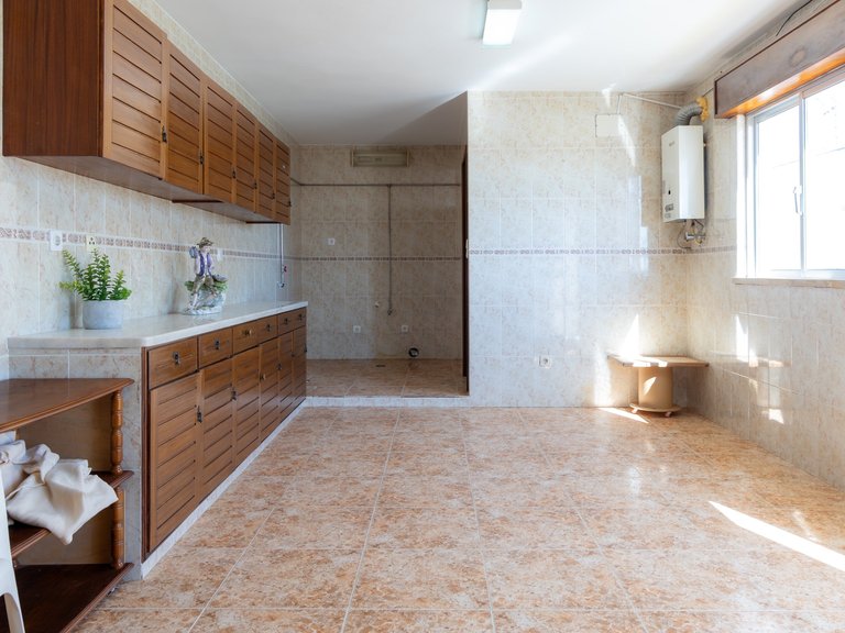 Villa for Sale in Olhão, Algarve, Portugal 18