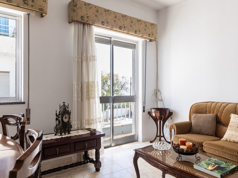 Villa for Sale in Olhão, Algarve, Portugal 10