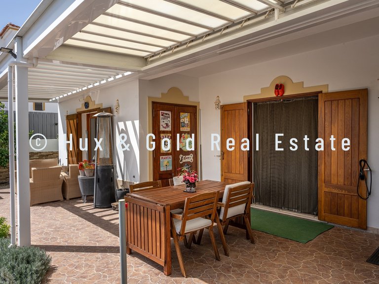 Villa for Sale in Loulé, Algarve, Portugal 32