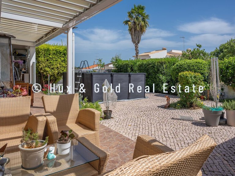 Villa for Sale in Loulé, Algarve, Portugal 2