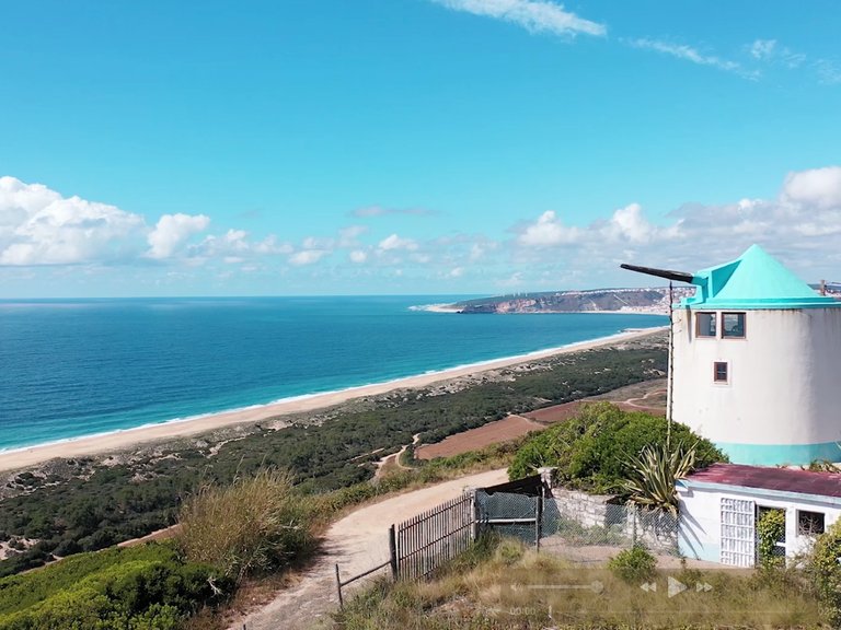 Villa for Sale in Nazaré, Leiria, Portugal 12