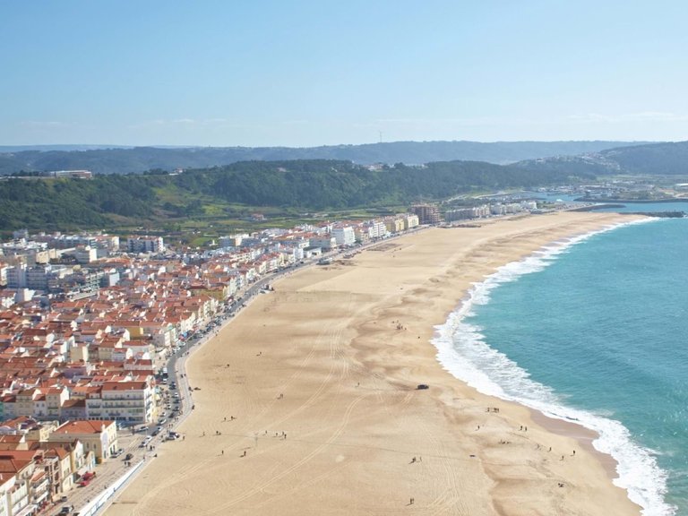 Apartment for Sale in Nazaré, Leiria, Portugal 22