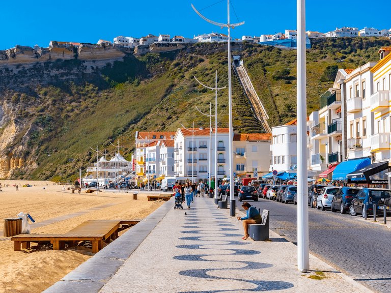 Apartment for Sale in Nazaré, Leiria, Portugal 10