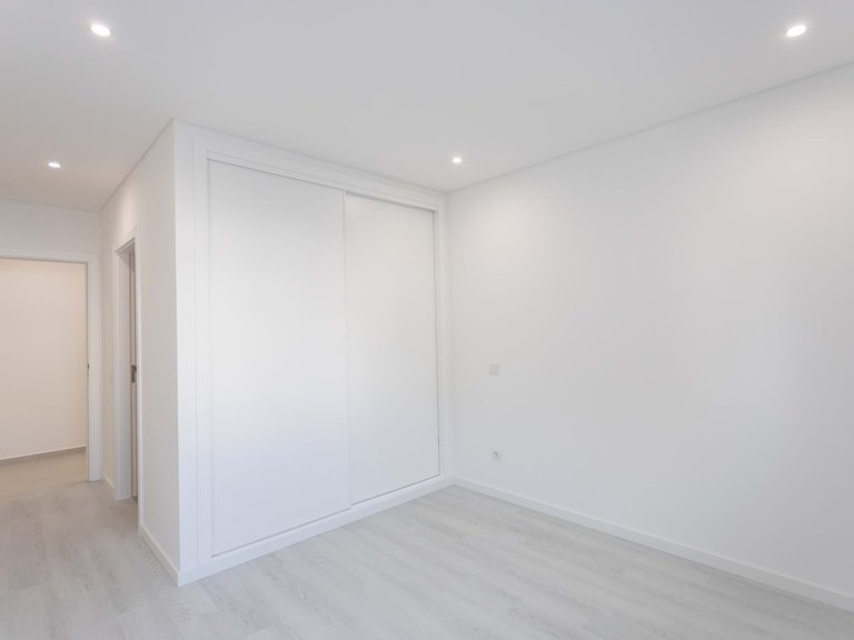 Apartment for Sale in Nazaré, Leiria, Portugal 6