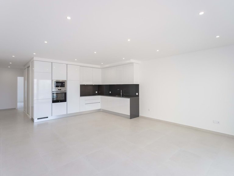 Apartment for Sale in Nazaré, Leiria, Portugal 8