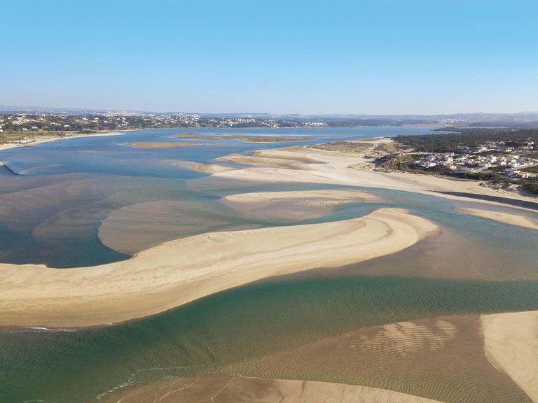 Villa for Sale in Caldas Da Rainha, Leiria, Portugal 9