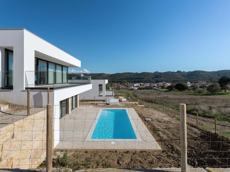 Villa for Sale in Nazaré, Leiria, Portugal 28