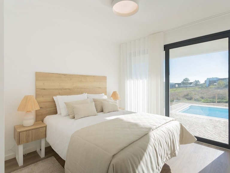 Villa for Sale in Nazaré, Leiria, Portugal 17