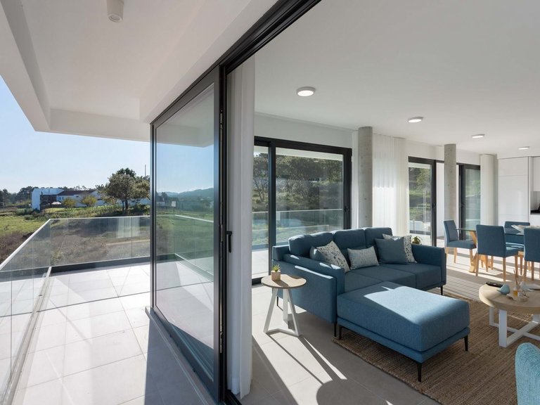 Villa for Sale in Nazaré, Leiria, Portugal 1