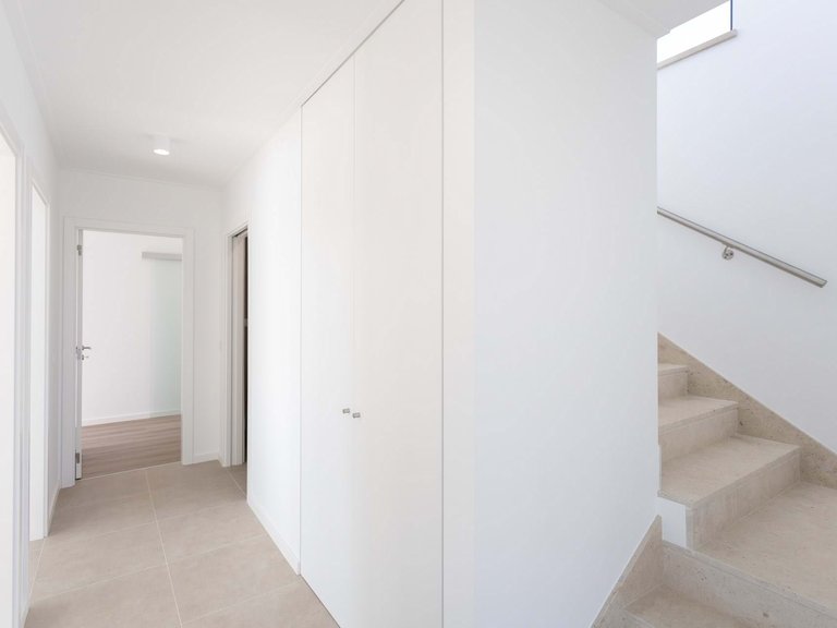 Villa for Sale in Nazaré, Leiria, Portugal 15