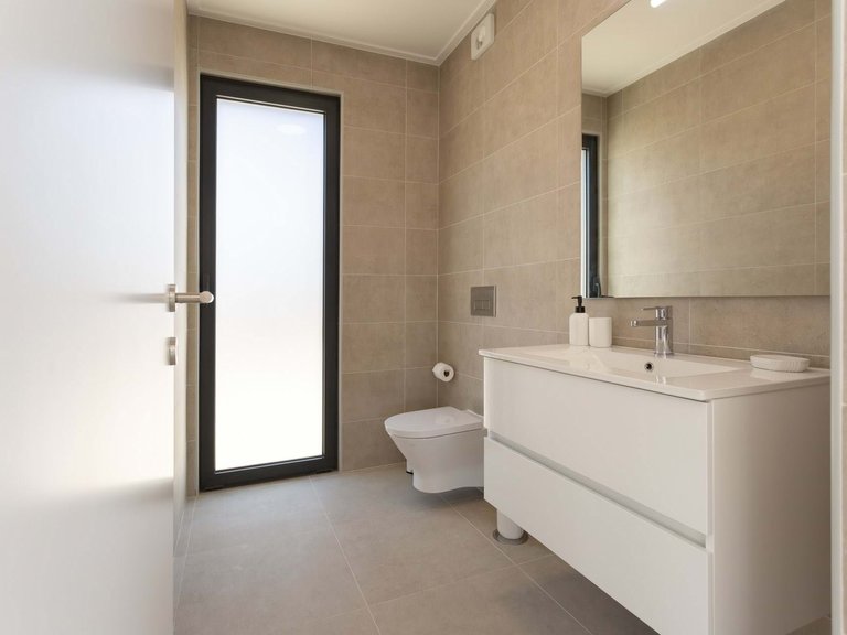 Villa for Sale in Nazaré, Leiria, Portugal 16
