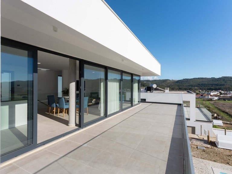 Villa for Sale in Nazaré, Leiria, Portugal 10