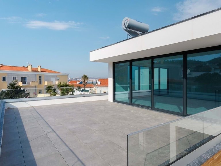 Villa for Sale in Caldas Da Rainha, Leiria, Portugal 4