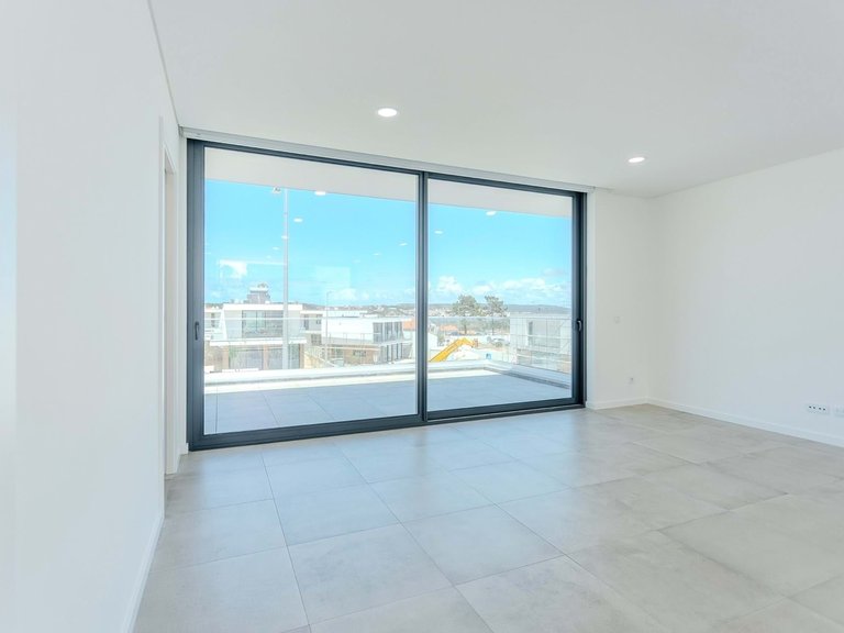 Villa for Sale in Caldas Da Rainha, Leiria, Portugal 8