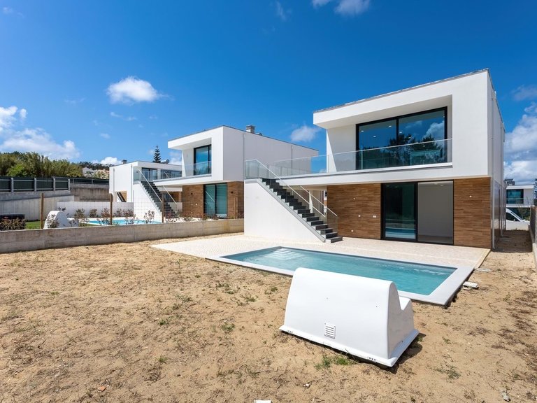 Villa for Sale in Caldas Da Rainha, Leiria, Portugal 18