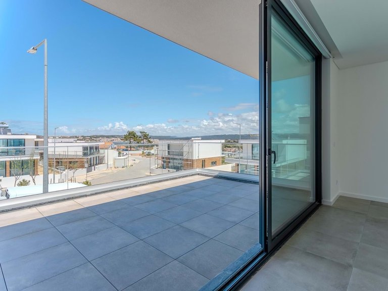 Villa for Sale in Caldas Da Rainha, Leiria, Portugal 7