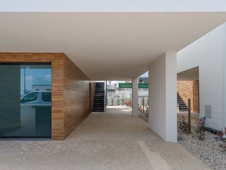 Villa for Sale in Alcobaça, Leiria, Portugal 4