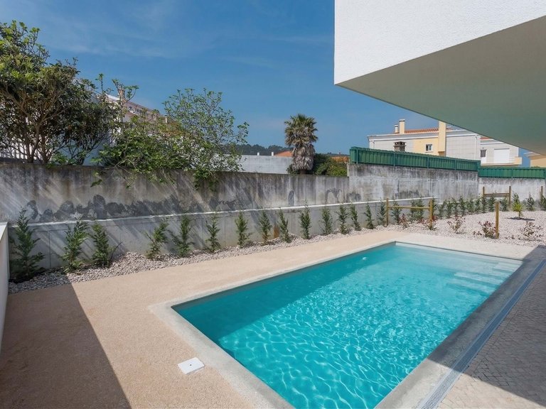 Villa for Sale in Alcobaça, Leiria, Portugal 3