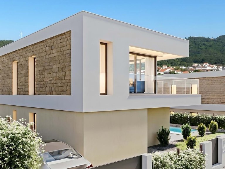 Villa for Sale in Nazaré, Leiria, Portugal 8