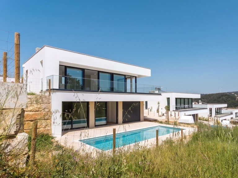 Villa for Sale in Nazaré, Leiria, Portugal 20