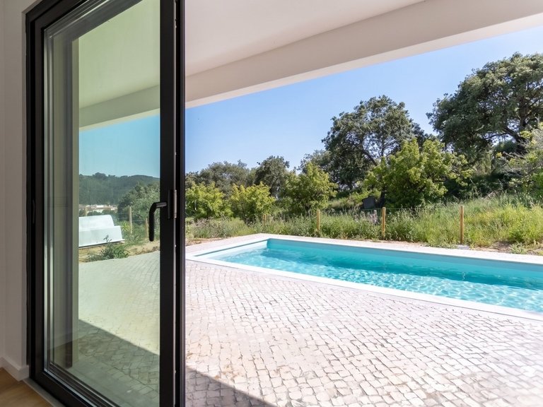 Villa for Sale in Nazaré, Leiria, Portugal 15