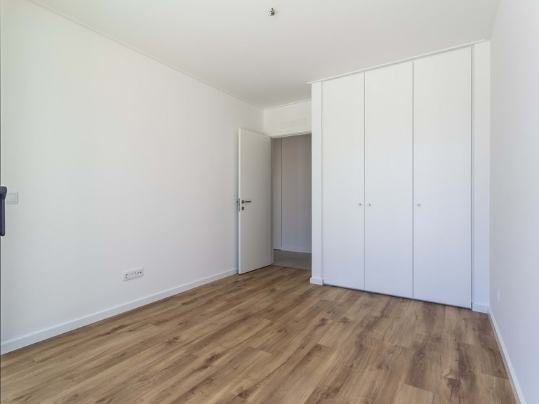 Villa for Sale in Nazaré, Leiria, Portugal 14