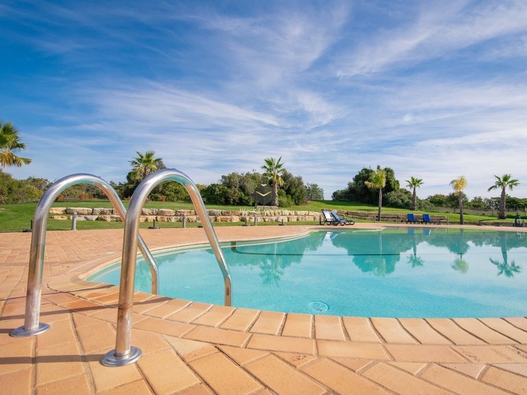 Apartment for Sale in Lagoa, Algarve 1