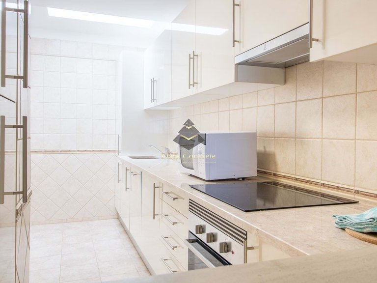 Apartment for Sale in Lagoa, Algarve 6