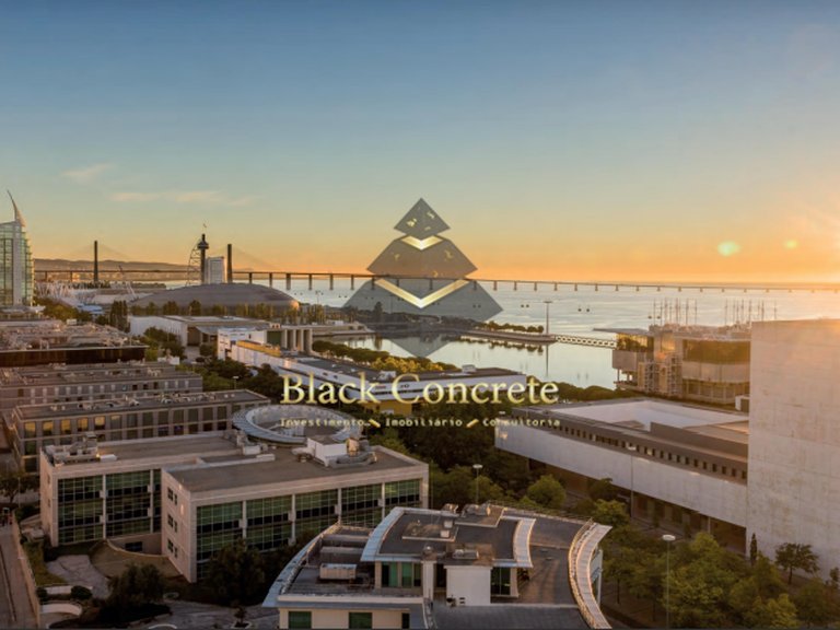 Apartment for Sale in Lisboa, Lisbon 1