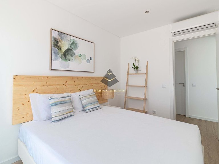 Apartment for Sale in Lagoa, Algarve 8