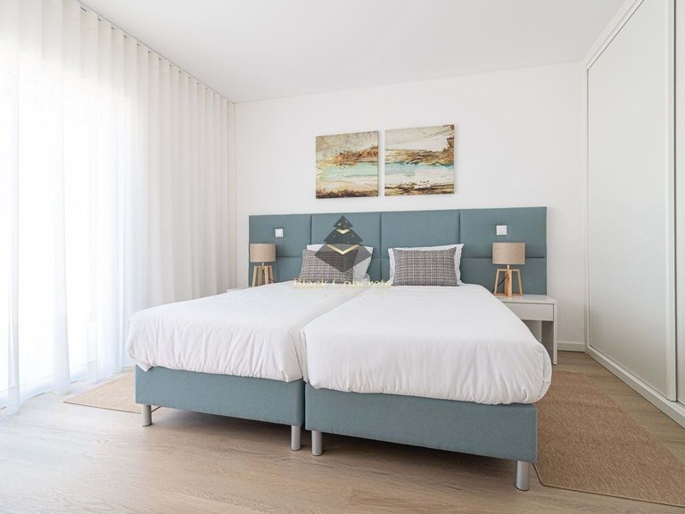 Apartment for Sale in Lagoa, Algarve 10