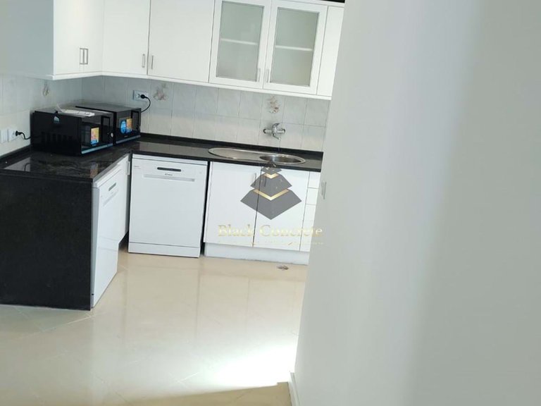 Villa for Sale in Lisboa, Lisbon 2