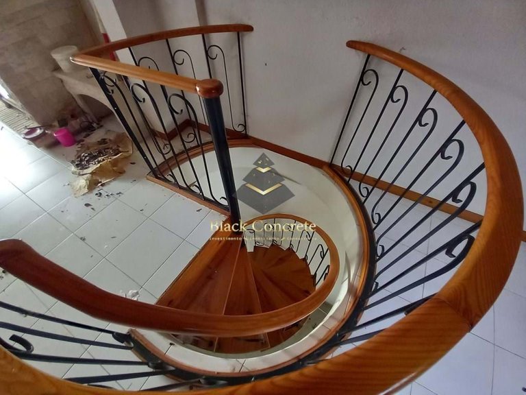 Apartment for Sale in Almada, Setúbal 14