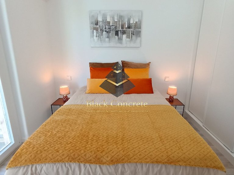 Apartment for Sale in Lisboa, Lisbon 1