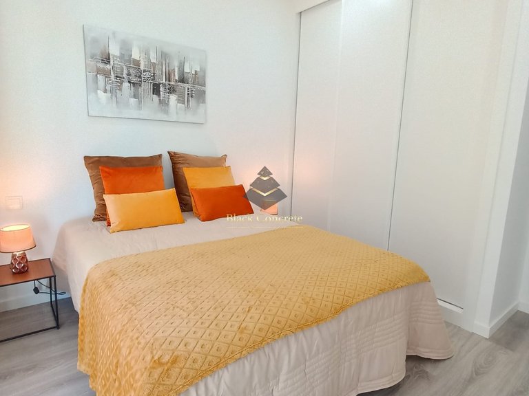 Apartment for Sale in Lisboa, Lisbon 2