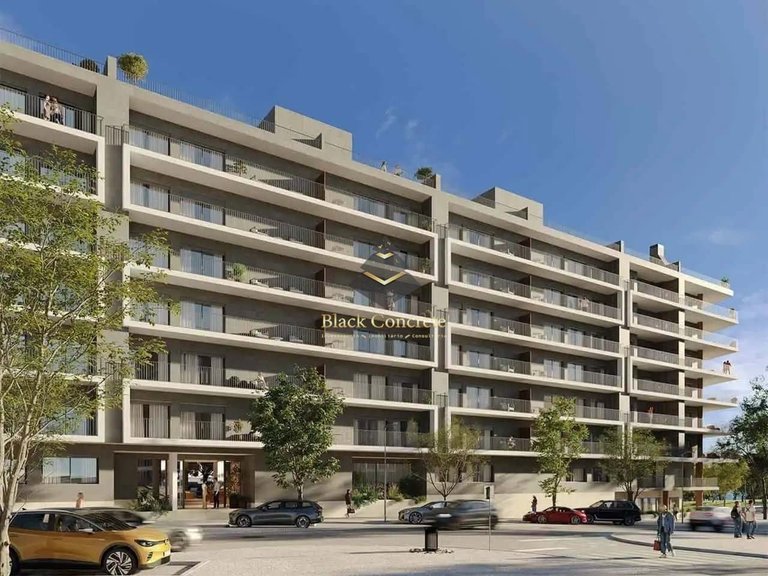 Apartment for Sale in Seixal, Setúbal 6