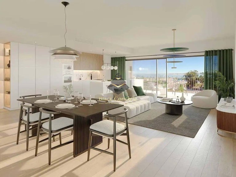 Apartment for Sale in Seixal, Setúbal 11