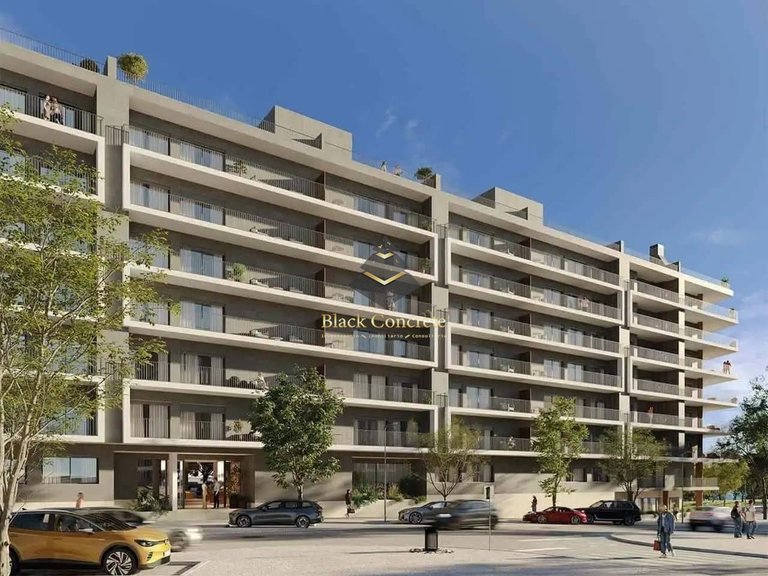 Apartment for Sale in Seixal, Setúbal 6