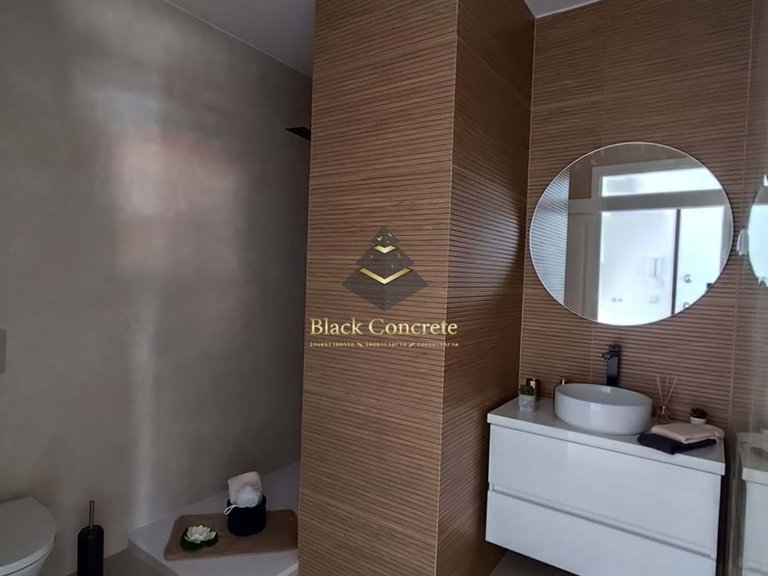 Apartment for Sale in Lisboa, Lisbon 12