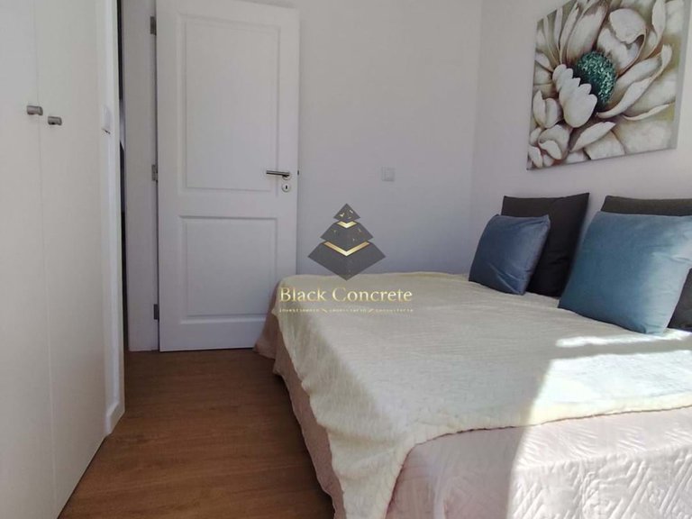 Apartment for Sale in Lisboa, Lisbon 18