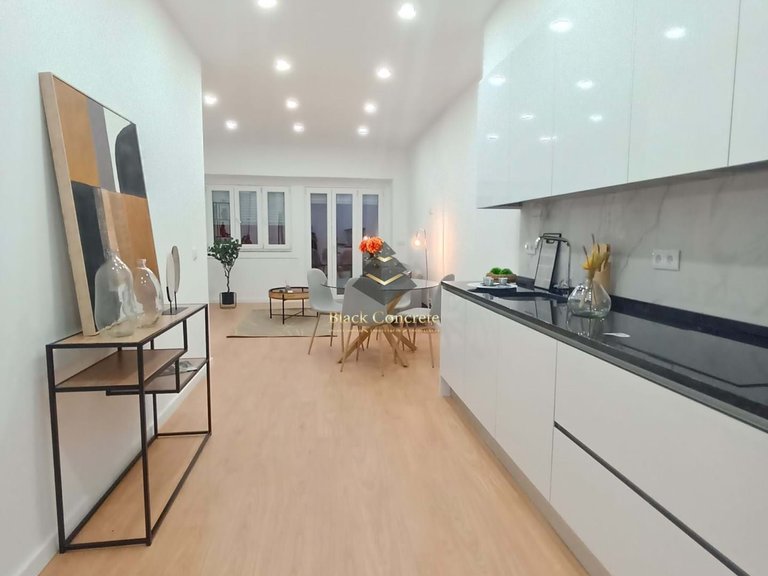 Apartment for Sale in Lisboa, Lisbon 13