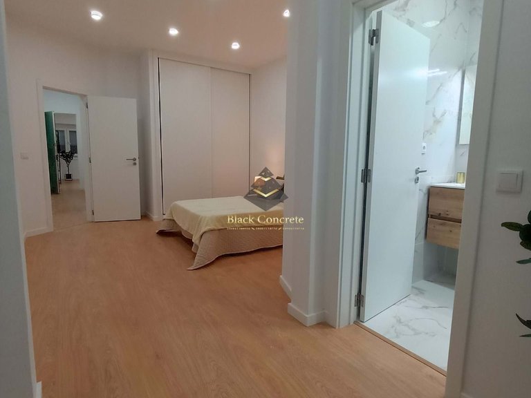 Apartment for Sale in Lisboa, Lisbon 6