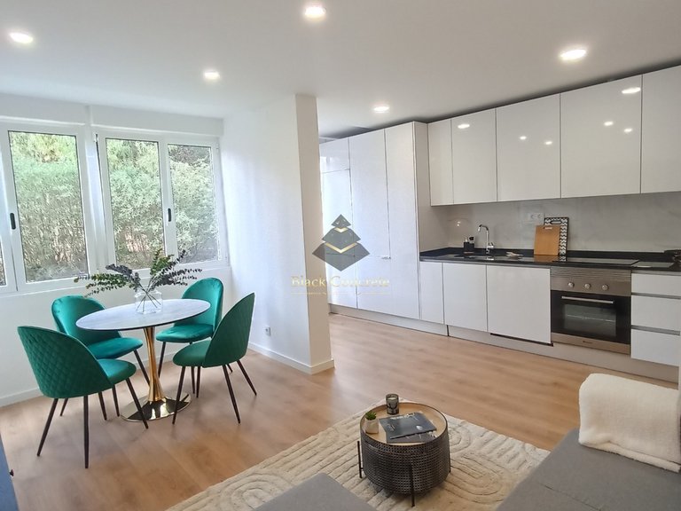Apartment for Sale in Lisboa, Lisbon 5