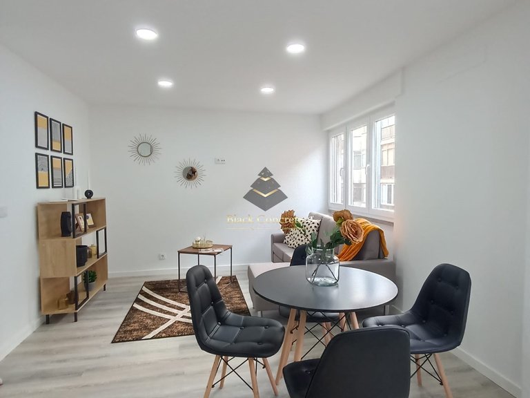 Apartment for Sale in Lisboa, Lisbon 12