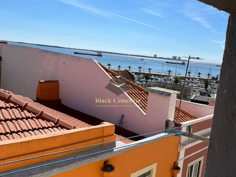 Apartment for Sale in Setúbal, Setúbal 6