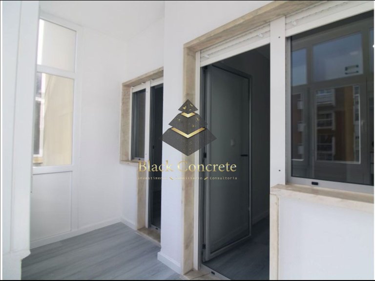 Apartment for Sale in Oeiras, Lisbon 10