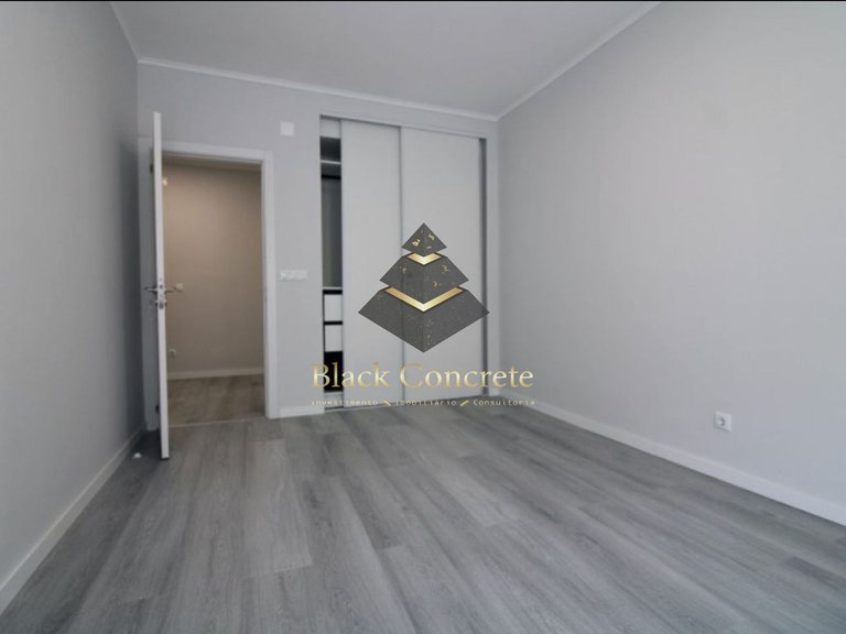 Apartment for Sale in Oeiras, Lisbon 12